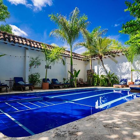 Hotel Boutique Al Alma Santa Fe de Antioquia Exterior photo