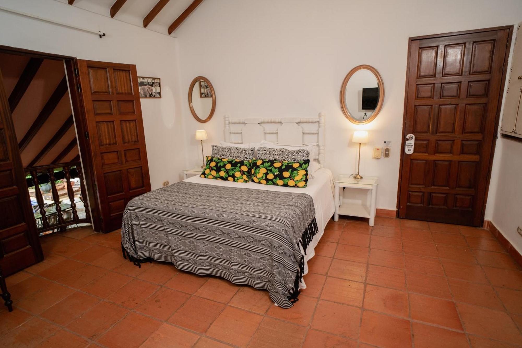 Hotel Boutique Al Alma Santa Fe de Antioquia Exterior photo